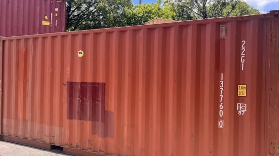 20' Used Shipping Container - Image 2