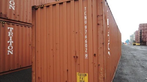 40' HC Used Shipping Containers - Image 2