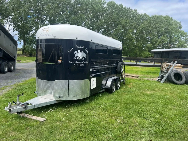 Thoroughbred 3 Horse Angle Load Float