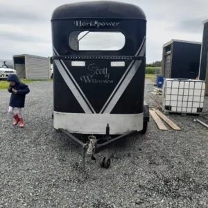 Double horse float