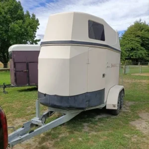 2007 Trailux Ultimate 340 Horse float