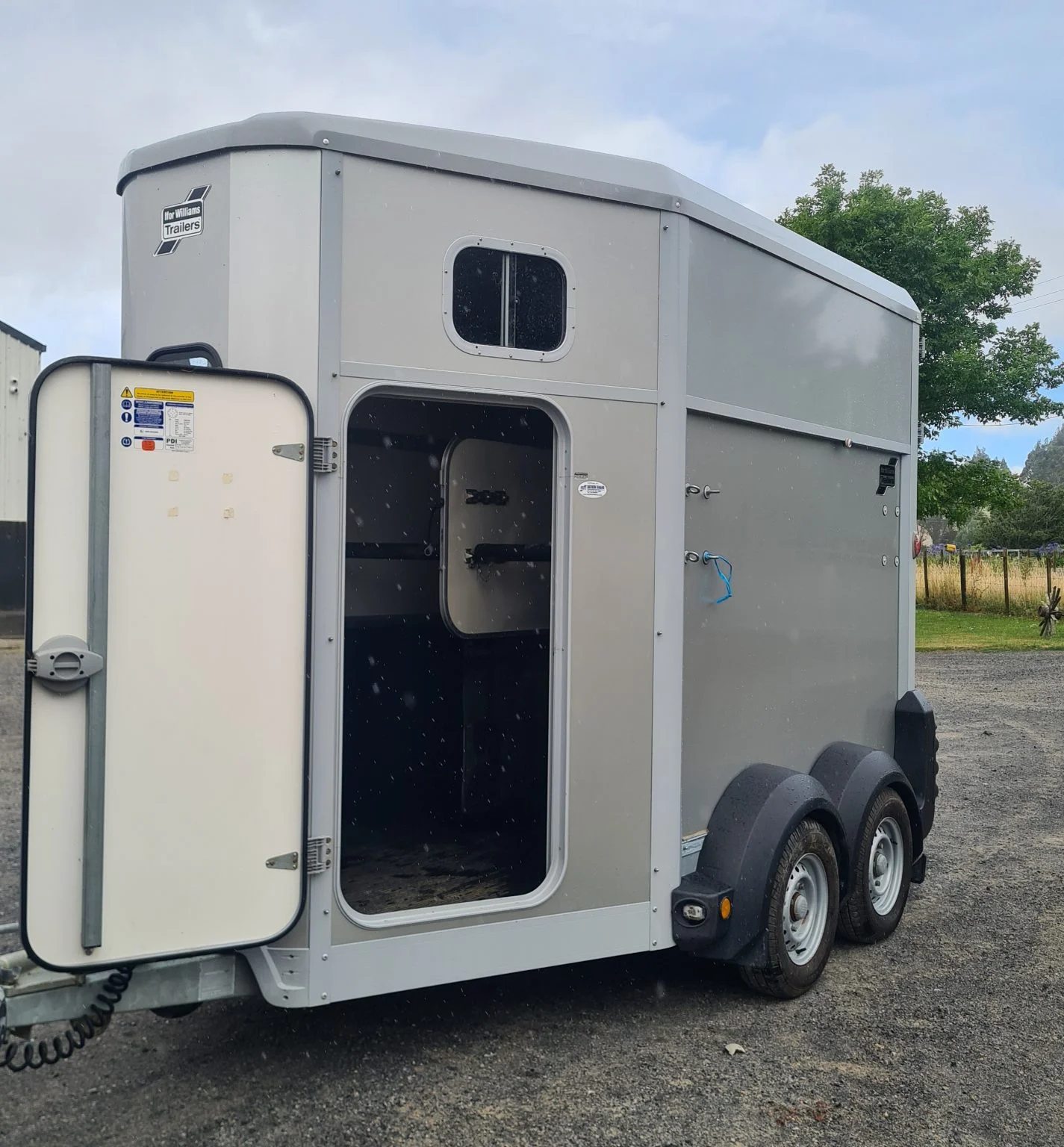 2016 HB506 ifor Williams Horse Float
