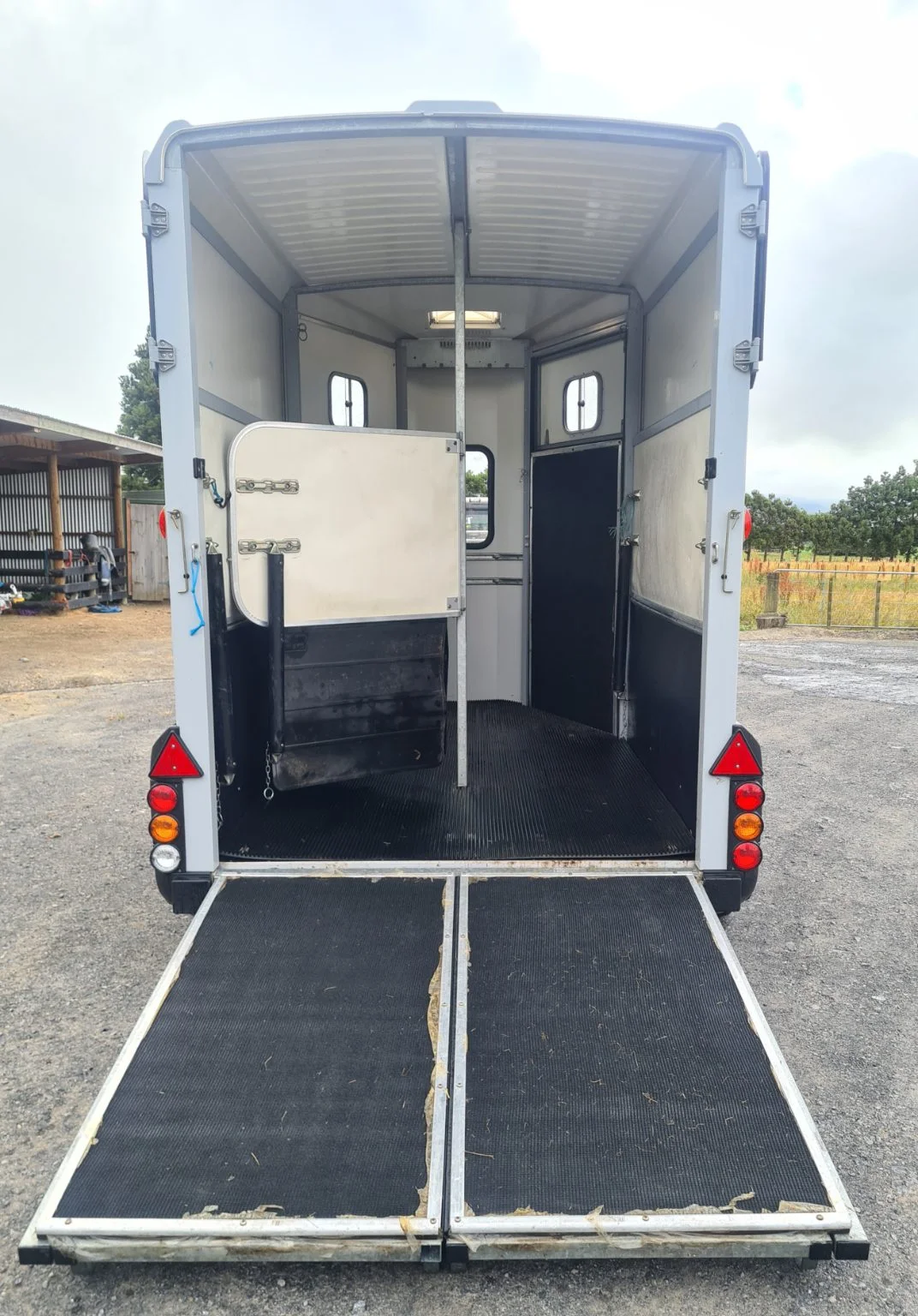 2016 HB506 ifor Williams Horse Float - Image 6